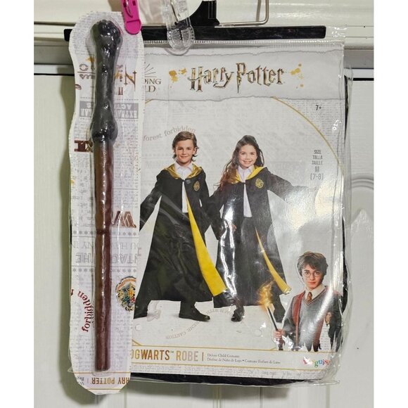 Harry Potter Hogwarts Kids Costume 7-8 Robe House Crests Hufflepuff Disguise - Picture 1 of 8